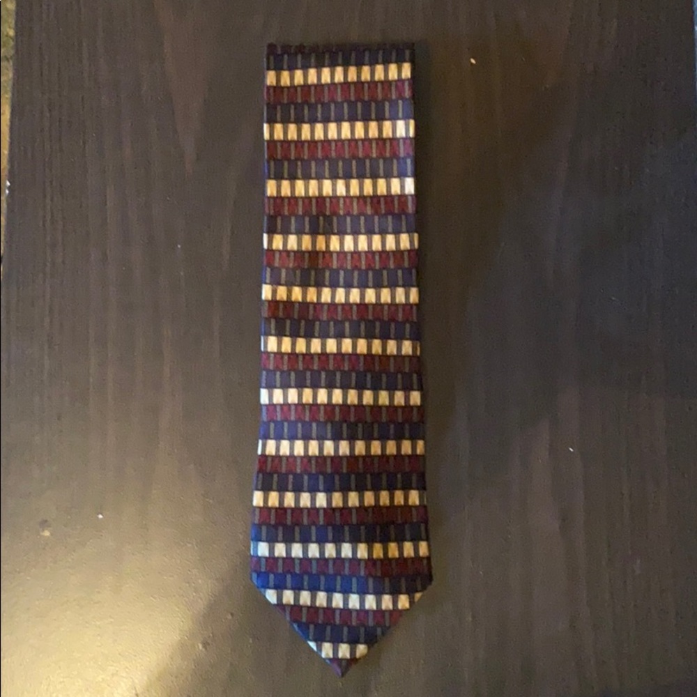 Gior Gio Brutini pattern tie